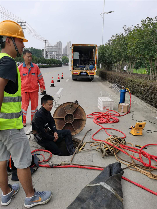 兴国翻衬法管道修复技术主要工序